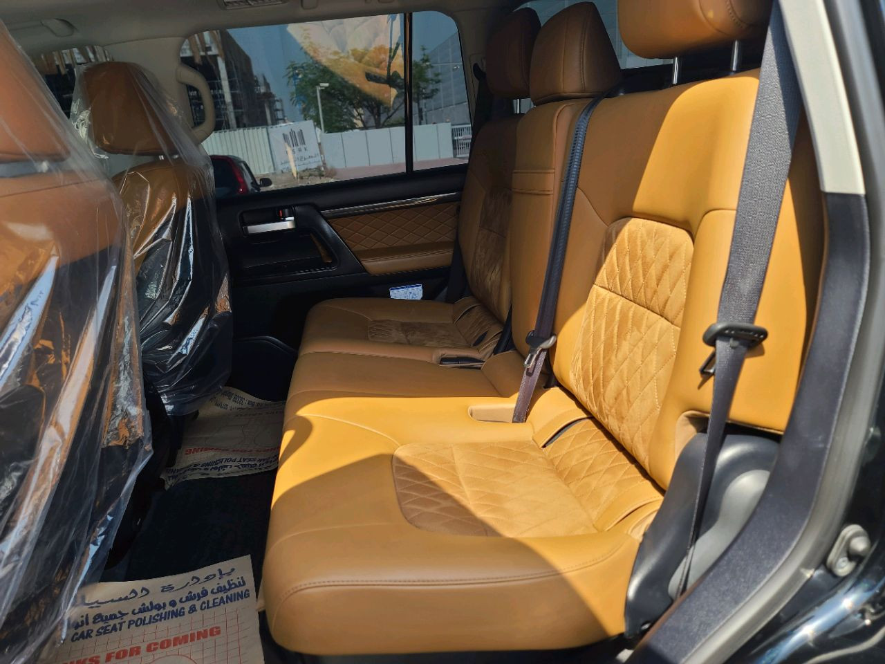 Toyota Land Cruiser - Image 11