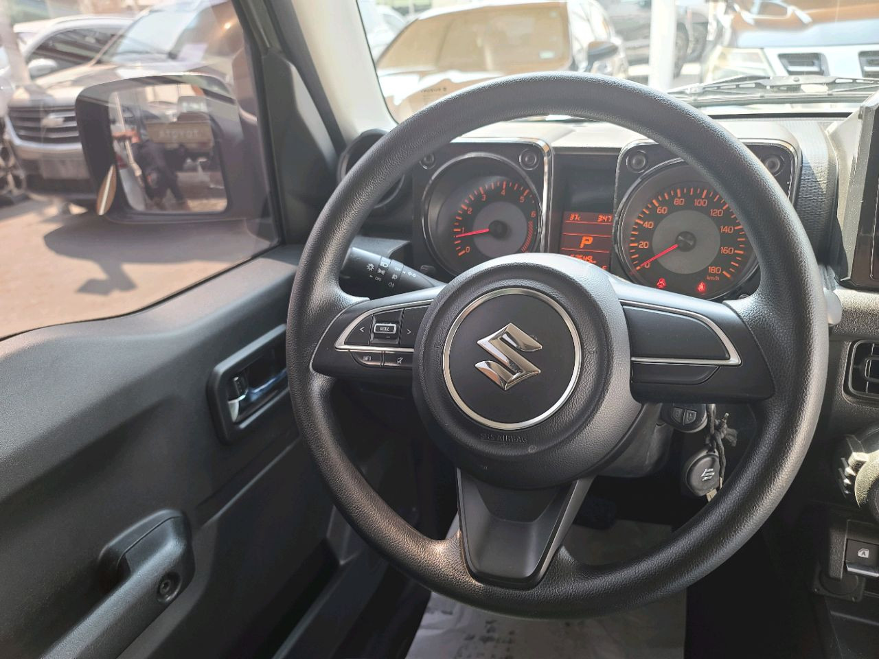 Suzuki Jimny - Image 10