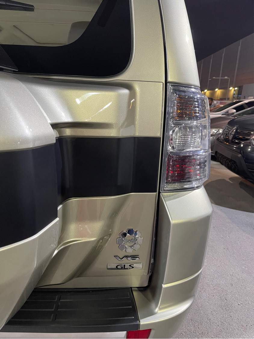 Mitsubishi Pajero - Image 4