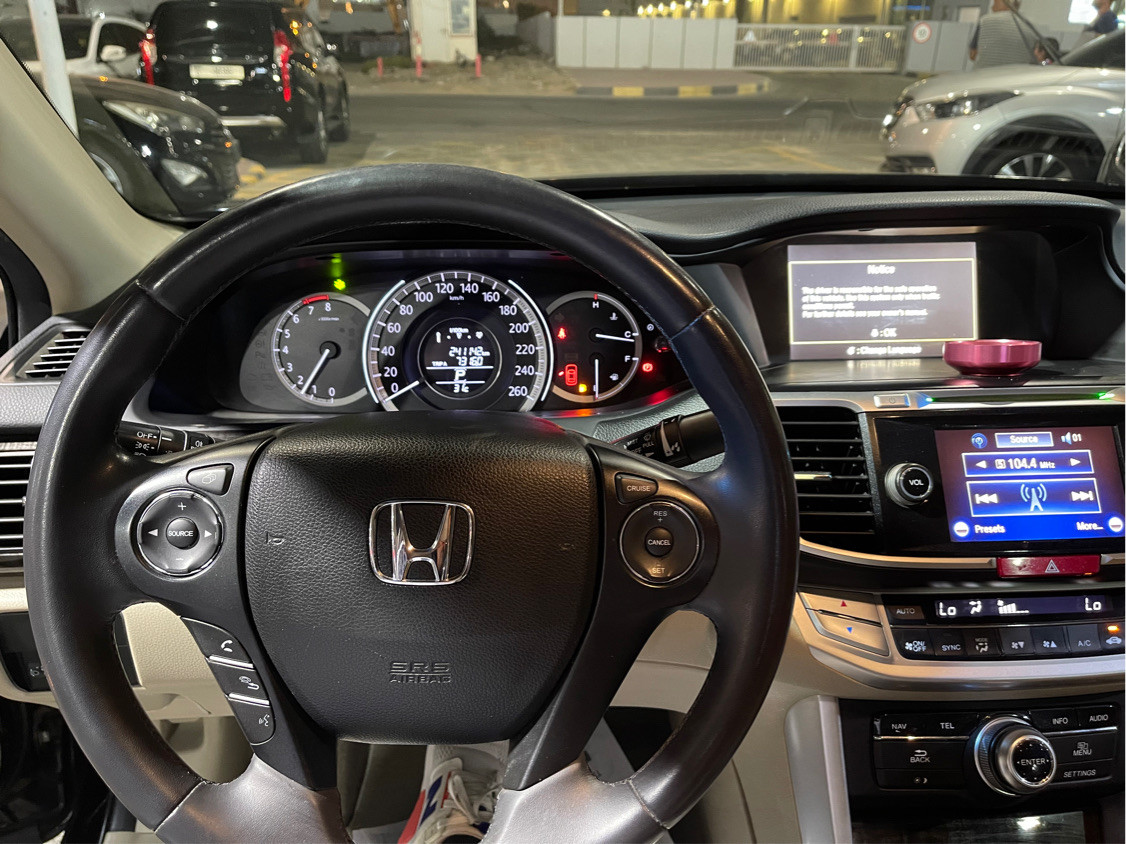 Honda Accord - Image 4