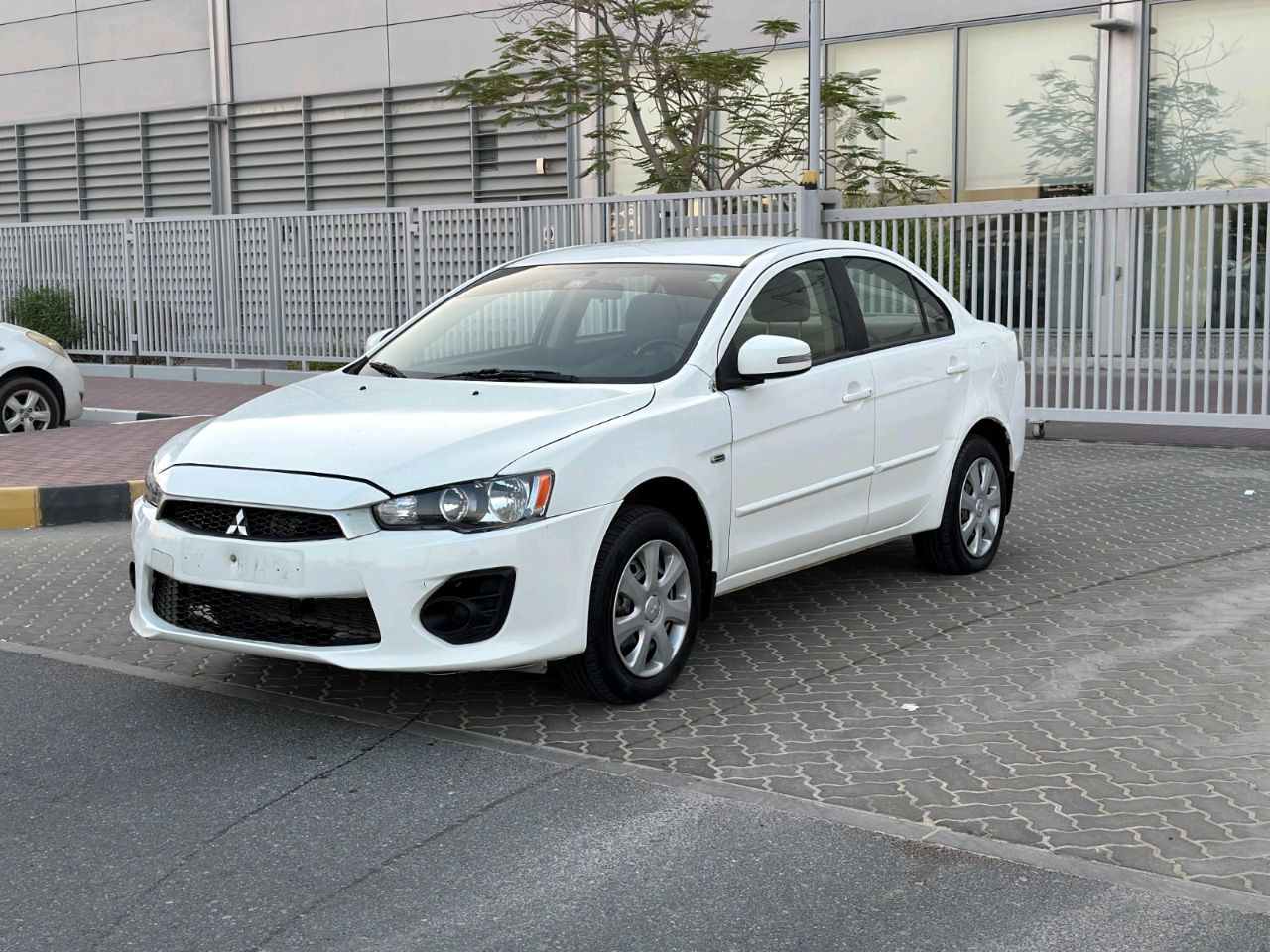 Mitsubishi Lancer - Image 6