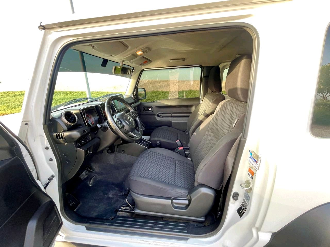 Suzuki Jimny - Image 10