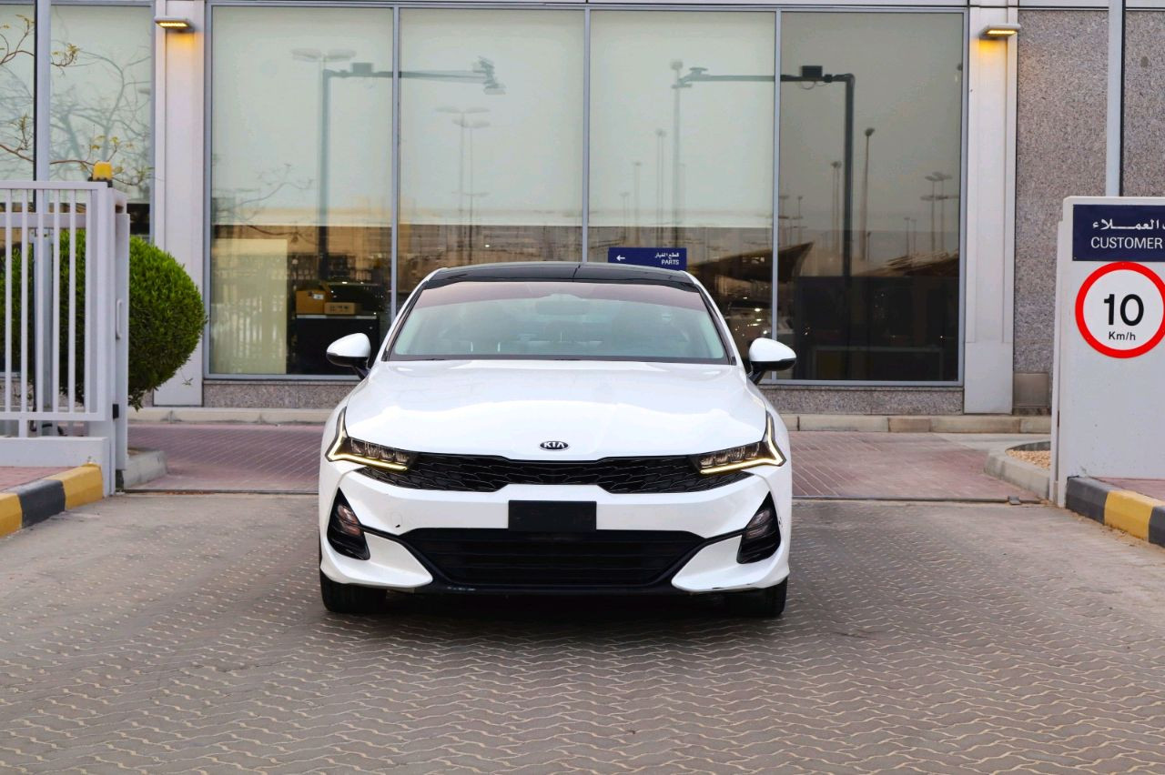 KIA K 5 - Image 11