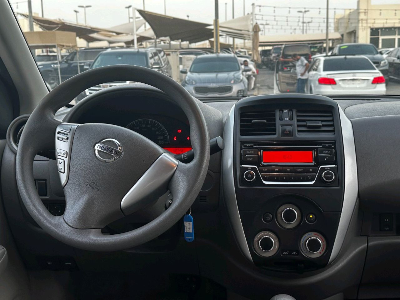 Nissan Sunny - Image 6