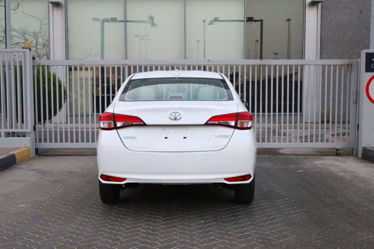 Toyota Yaris - Image 14