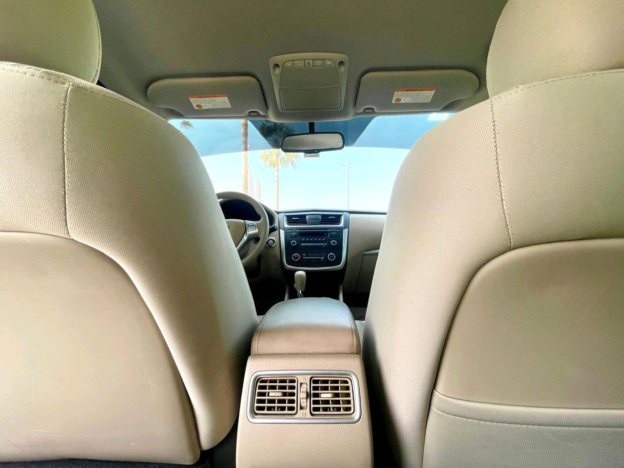 Nissan Altima - Image 11
