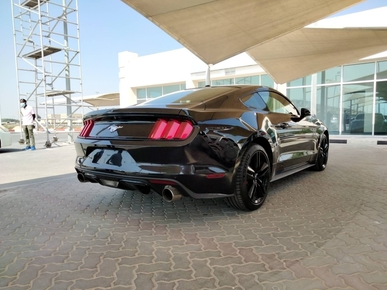 Ford Mustang - Image 5