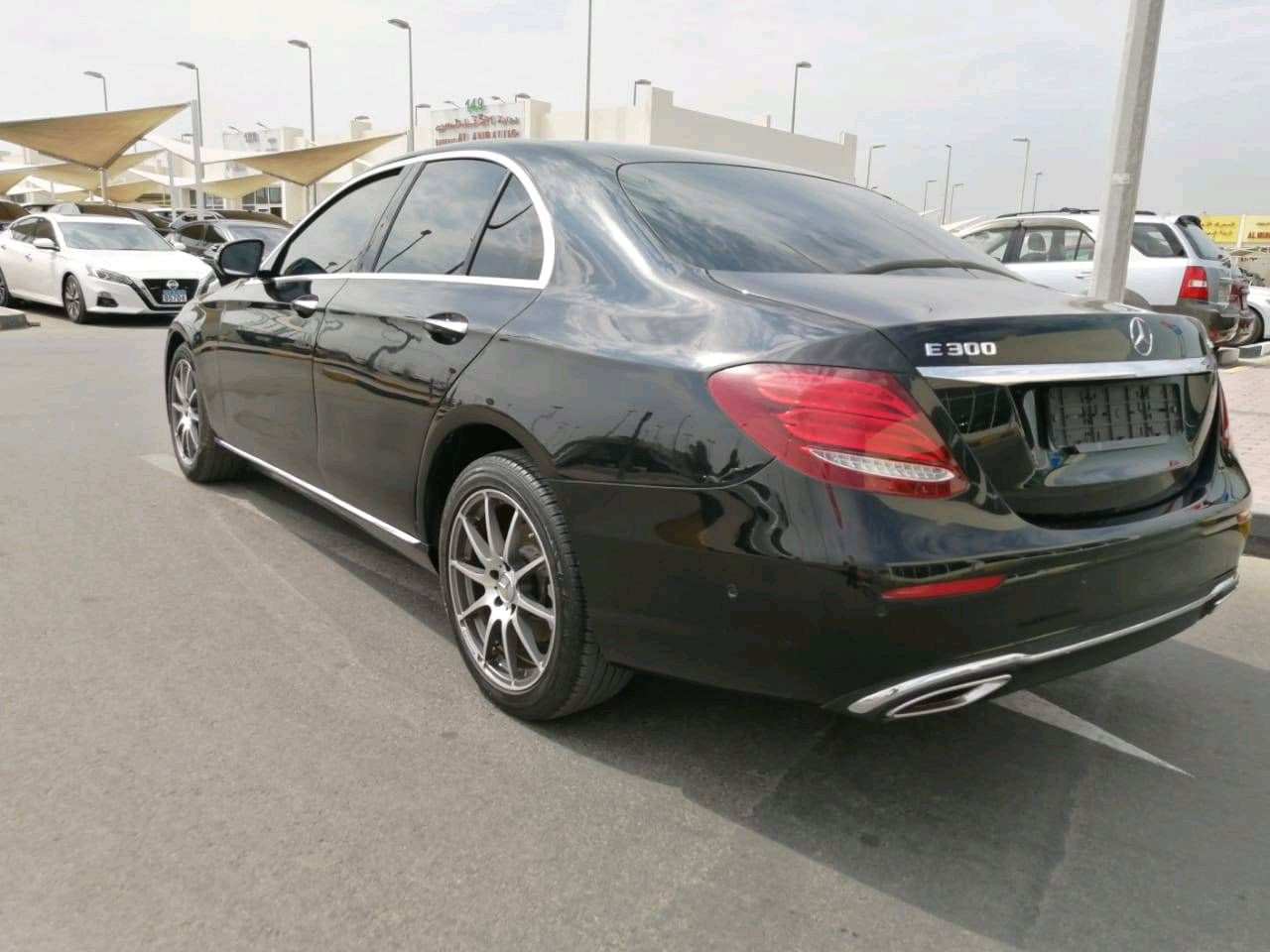 Mercedes Benz E-Class - Image 2