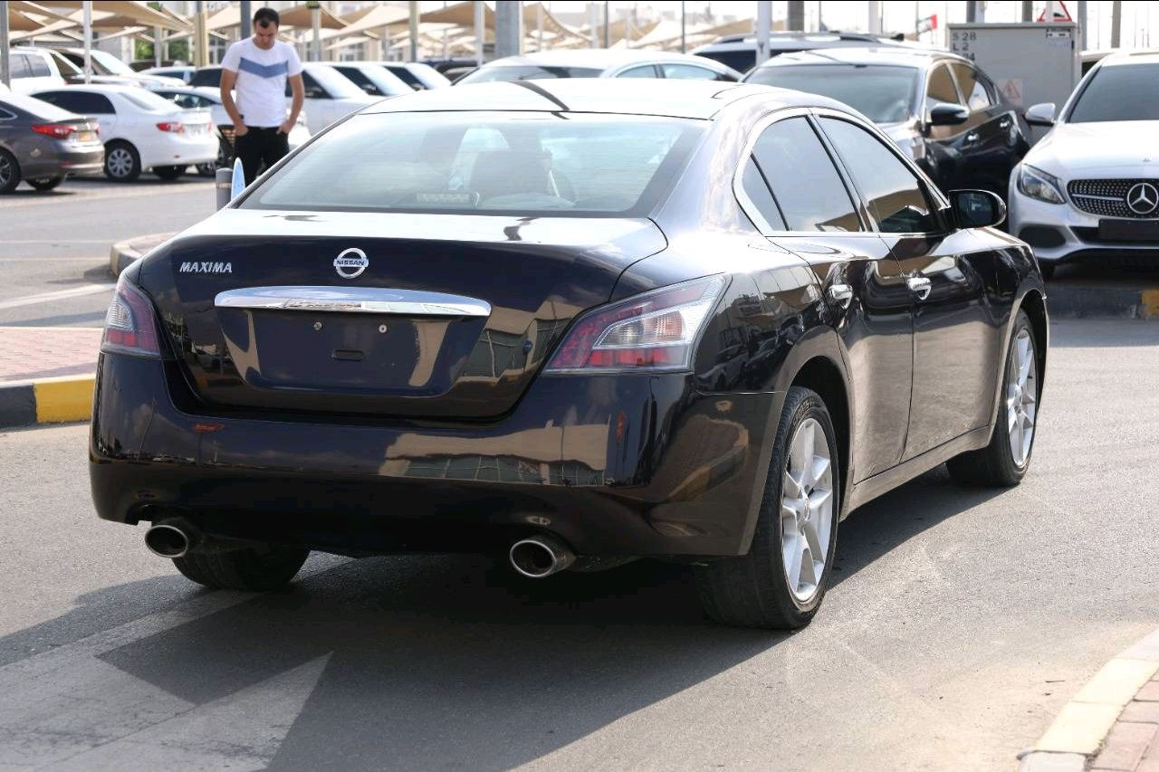 Nissan Maxima - Image 6