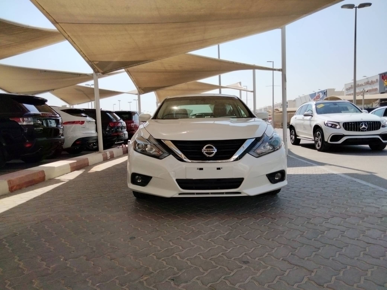 Nissan Altima - Image 3