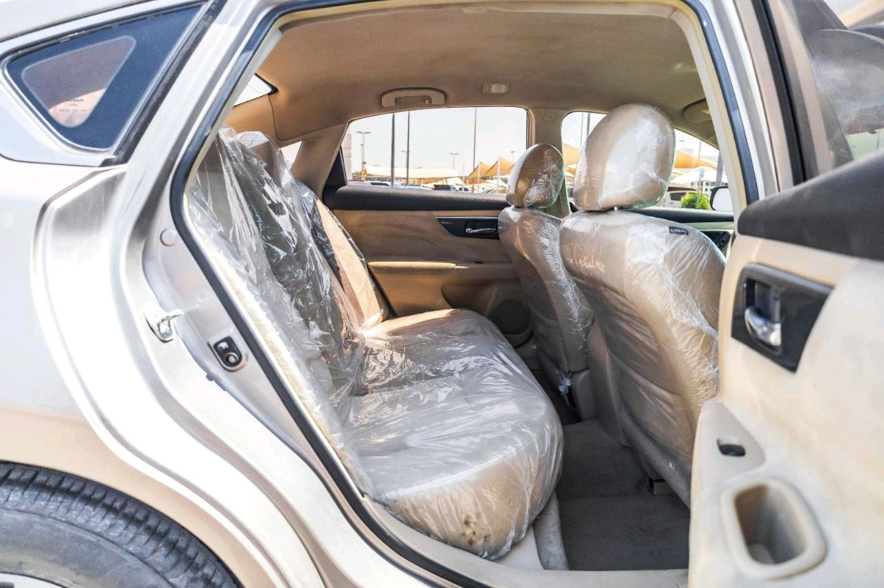 Nissan Altima - Image 3