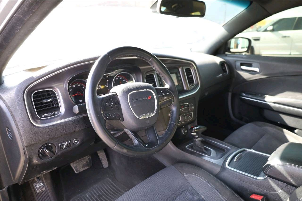 Dodge Charger - Image 4