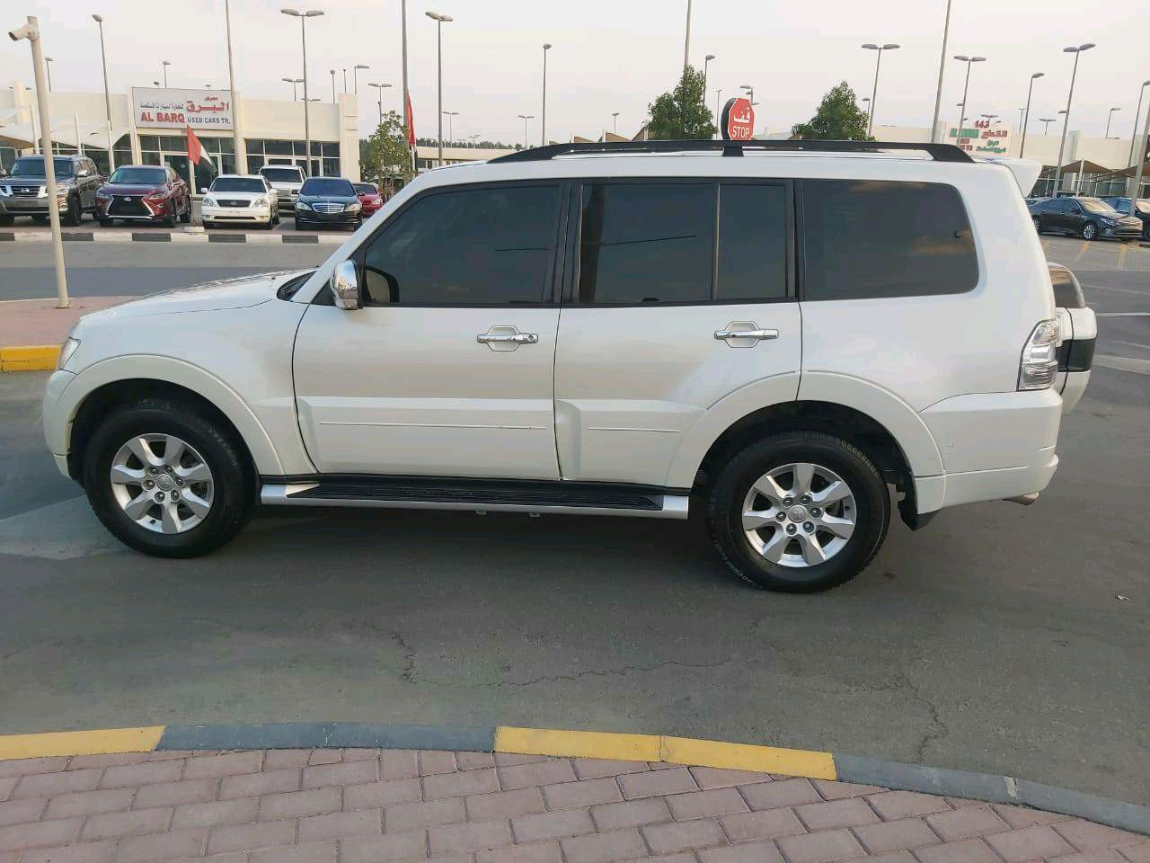 Mitsubishi Pajero - Image 2