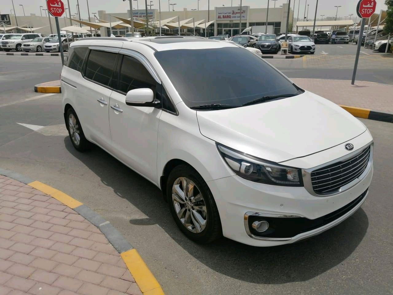 KIA Carnival - Image 11