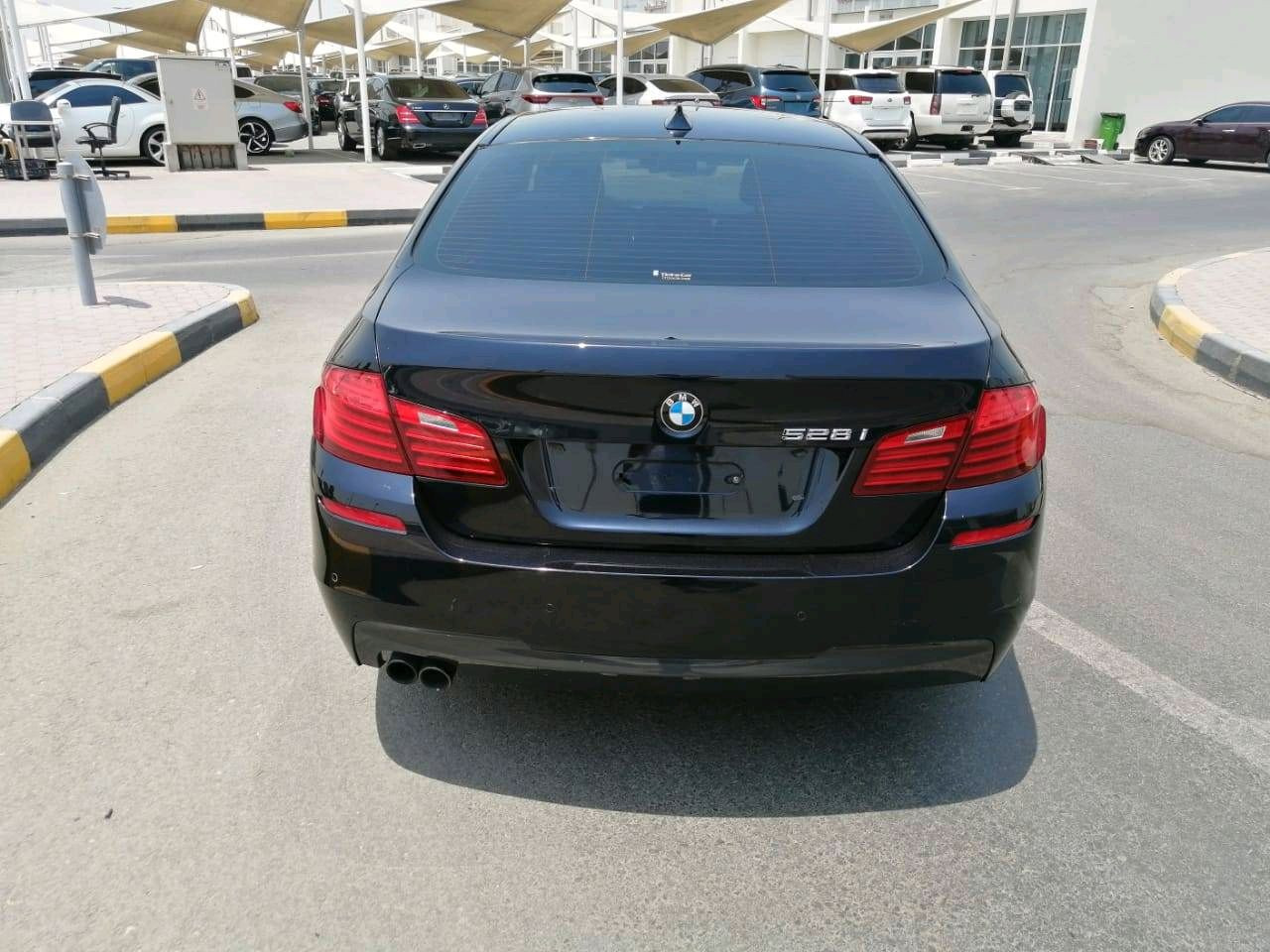 BMW 5-Series - Image 5