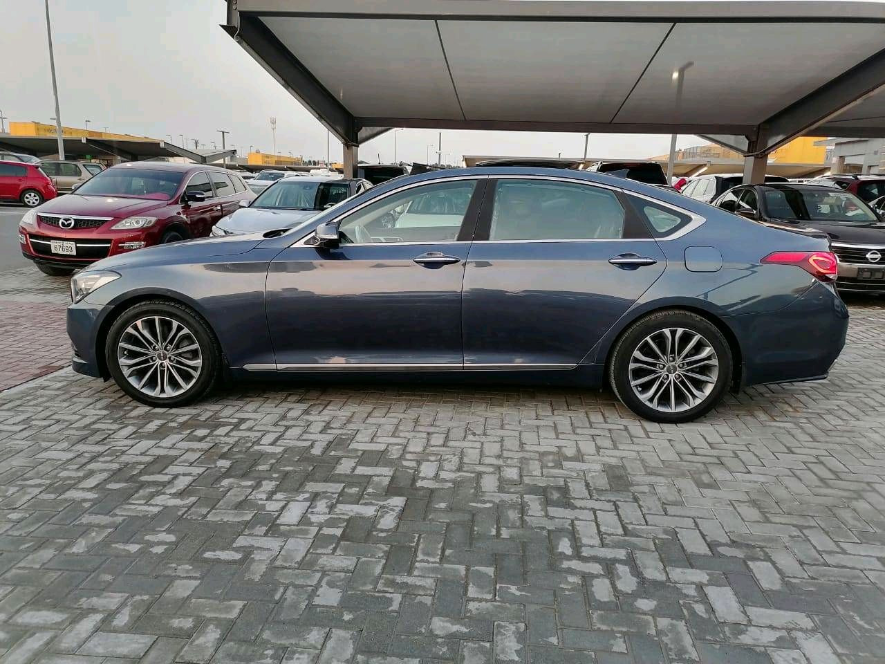 Hyundai Genesis - Image 5