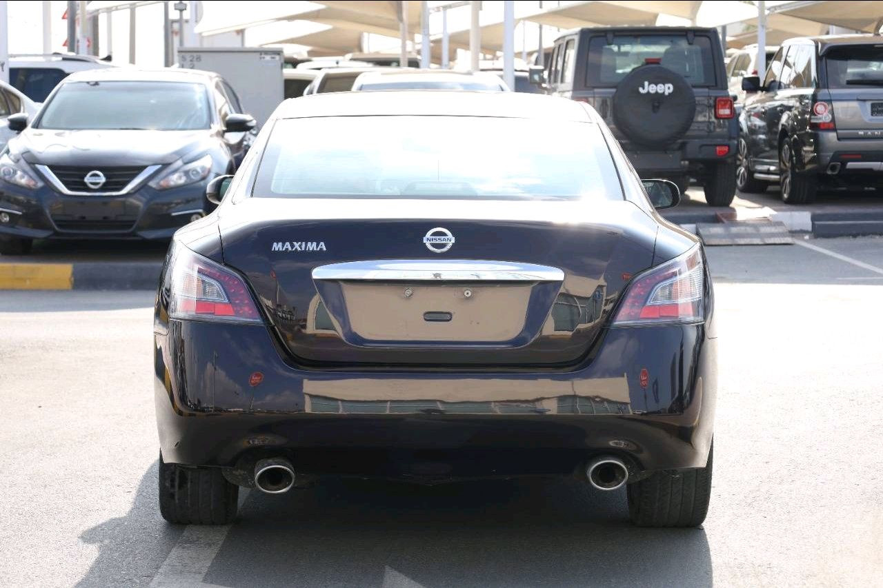 Nissan Maxima - Image 3