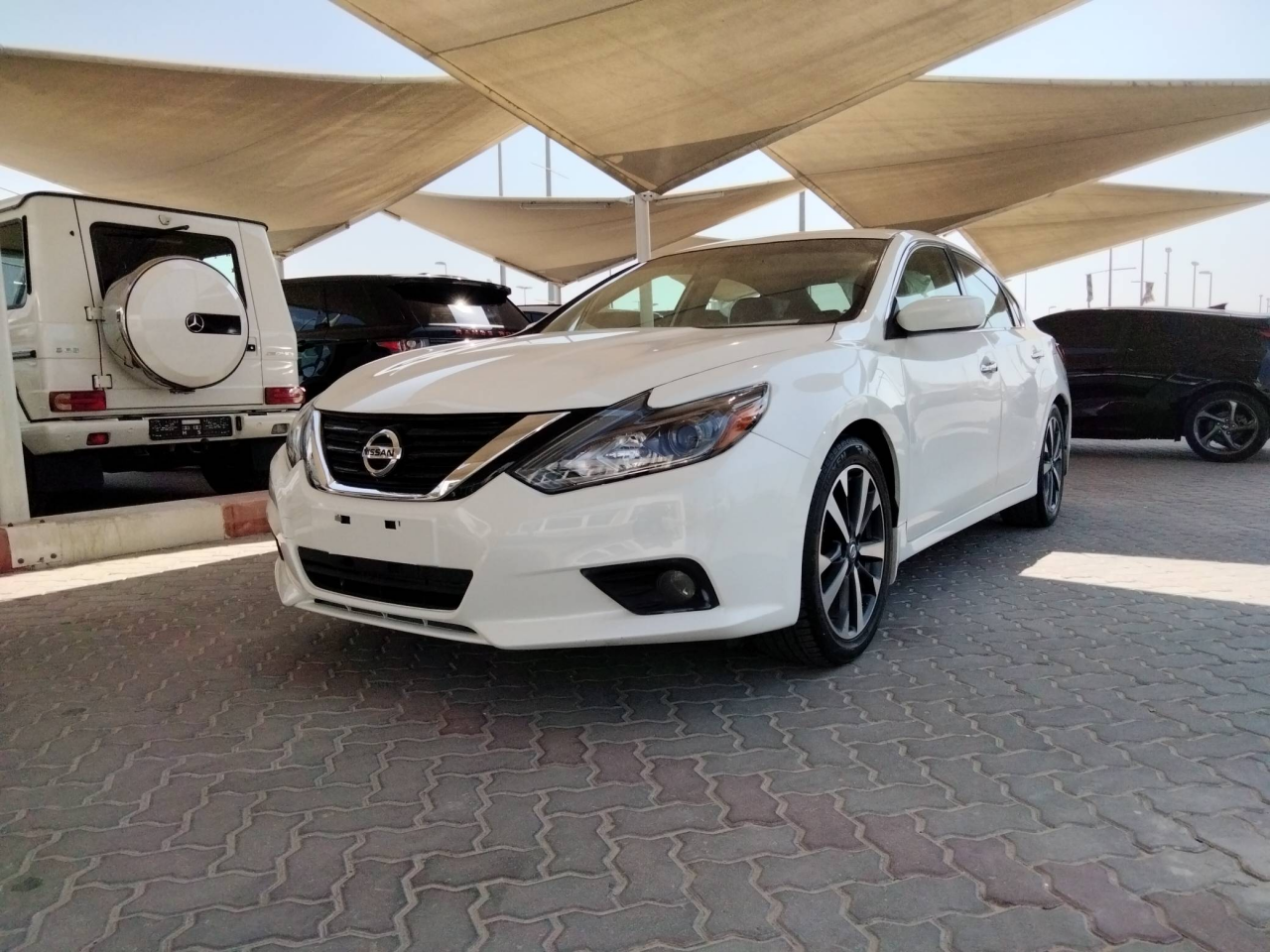 Nissan Altima - Image 5