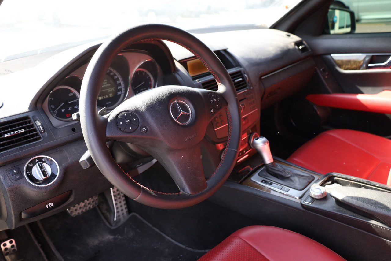 Mercedes Benz S-Class - Image 4