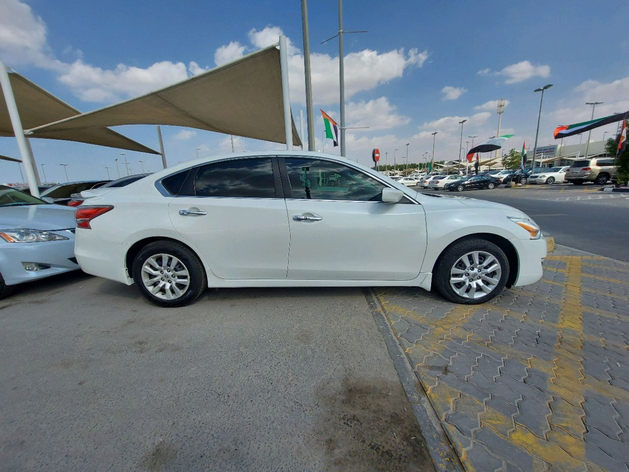 Nissan Altima - Image 3