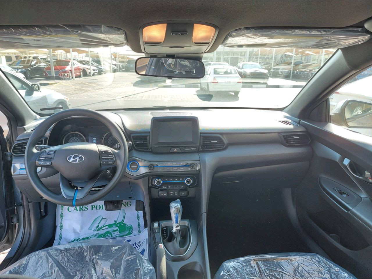 Hyundai Veloster - Image 2