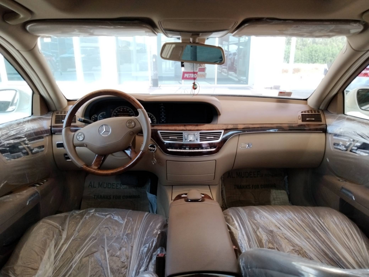 Mercedes Benz 300/350/380 - Image 7