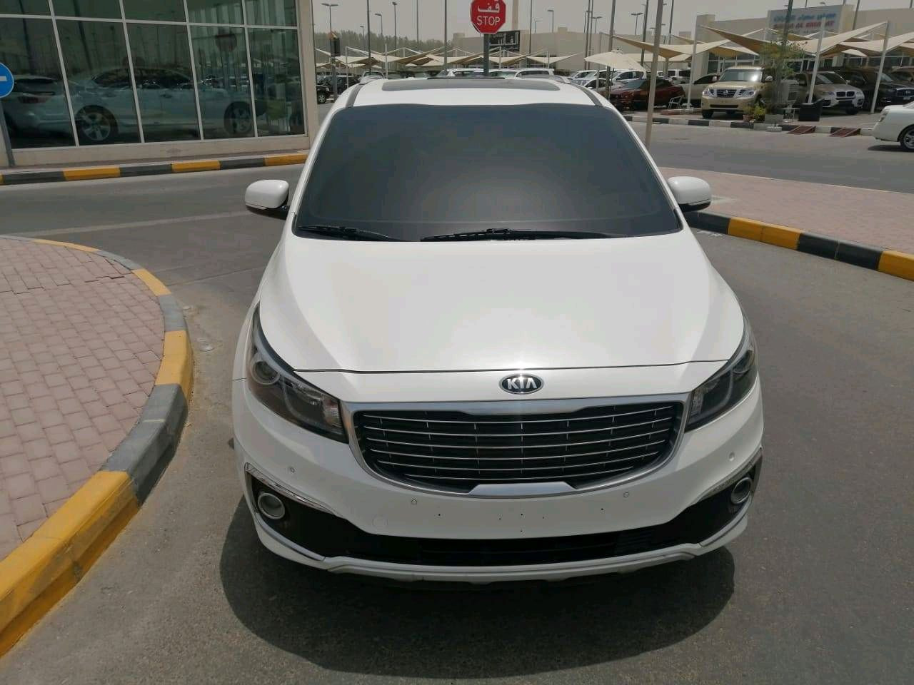 KIA Carnival - Image 13