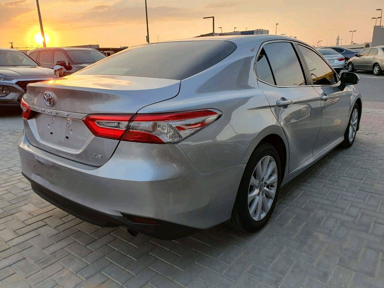 Toyota Camry - Image 7