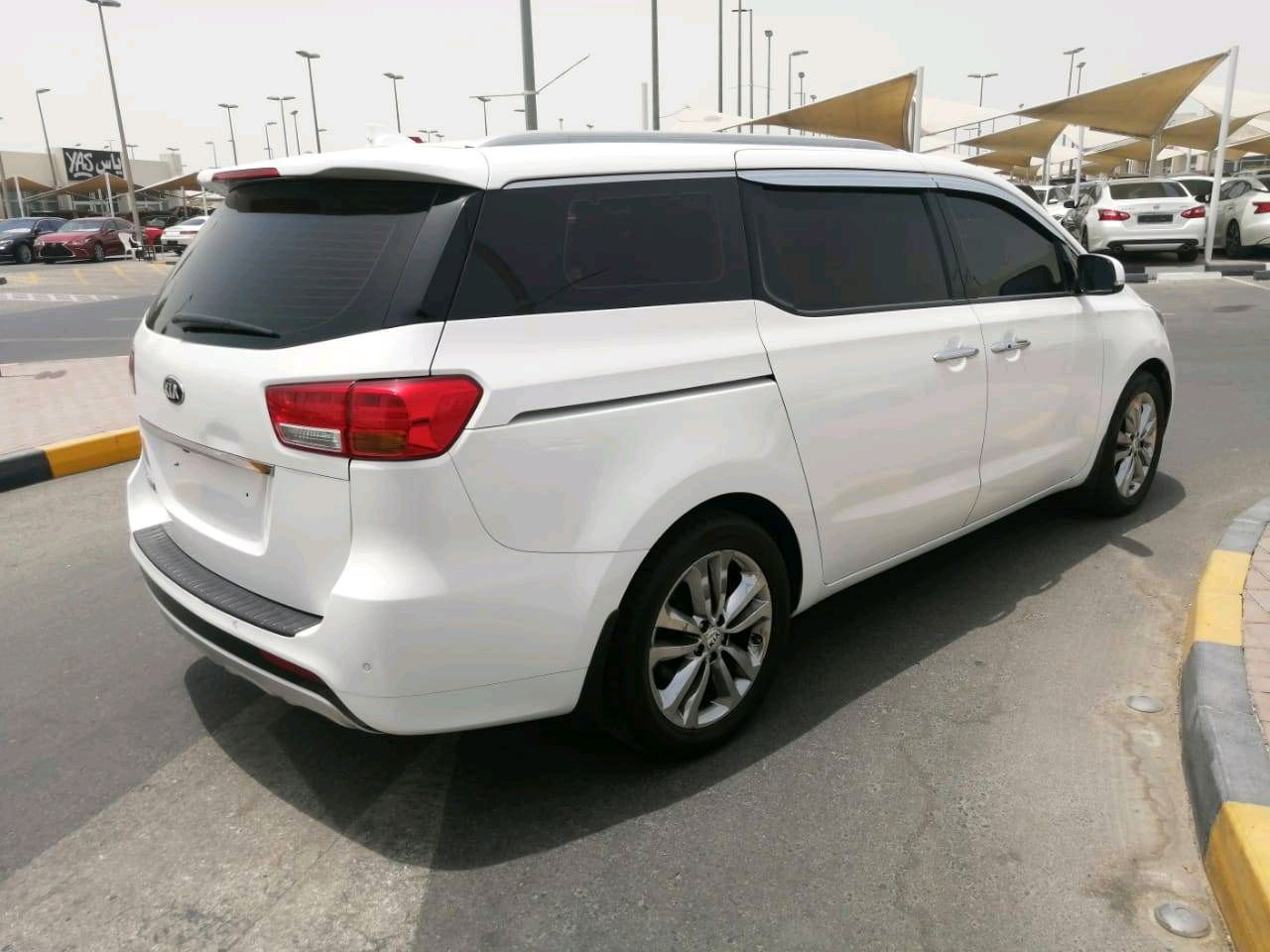 KIA Carnival - Image 15