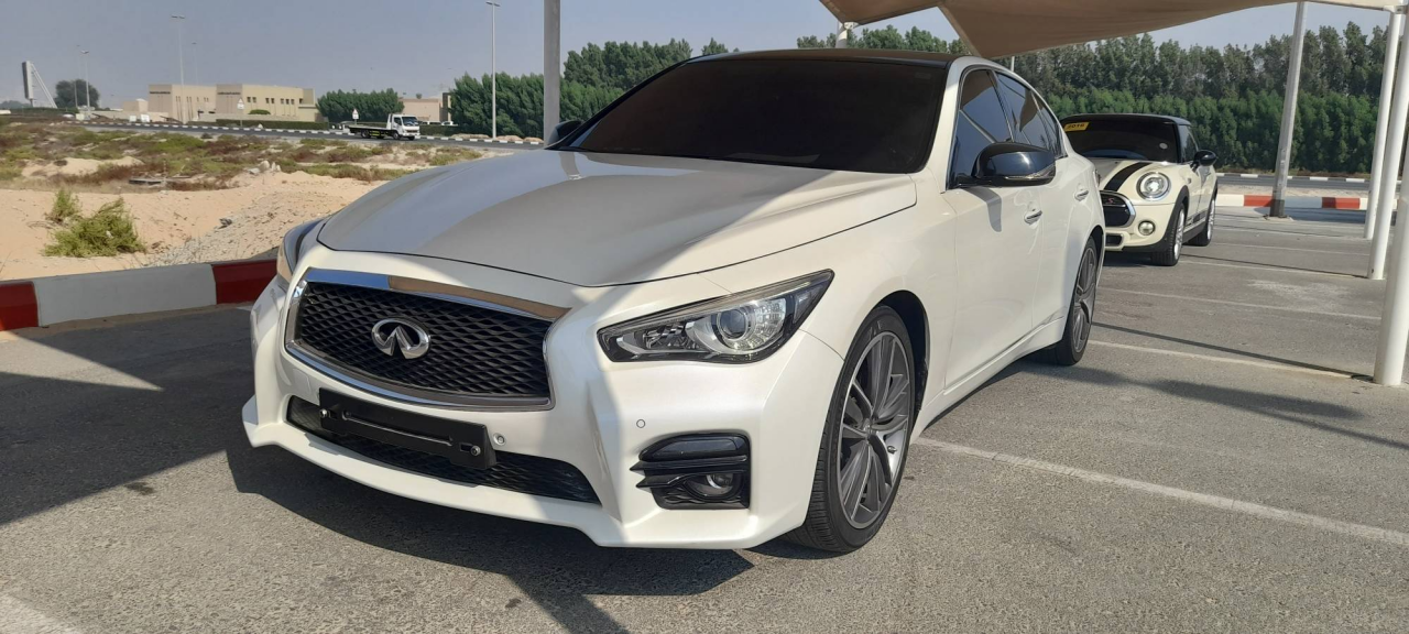 Infiniti Q50 - Image 2