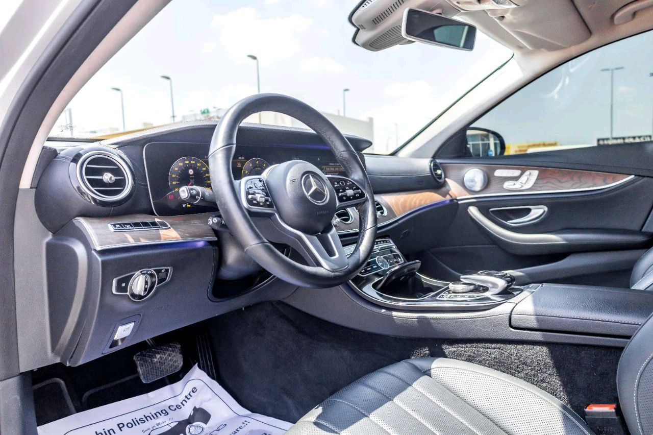 Mercedes Benz E-Class - Image 8