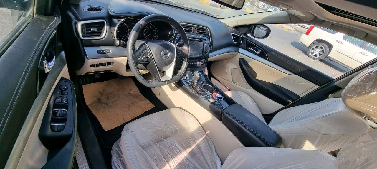 Nissan Maxima - Image 6