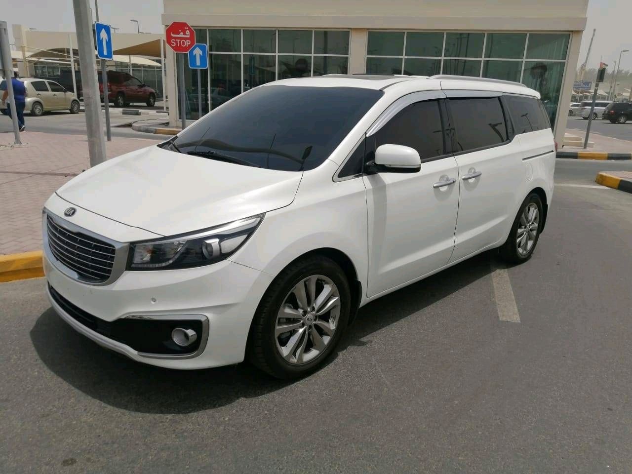 KIA Carnival - Image 16