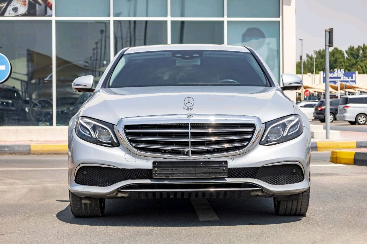 Mercedes Benz E-Class - Image 10