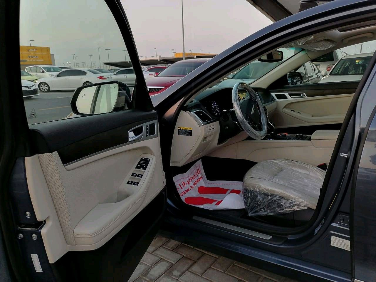 Hyundai Genesis - Image 8