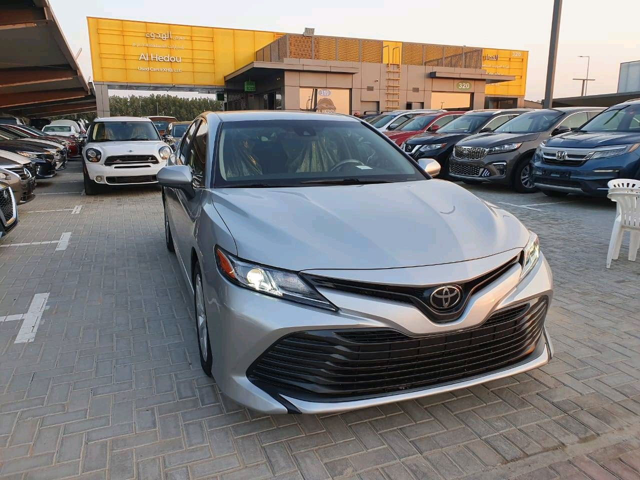 Toyota Camry - Image 9