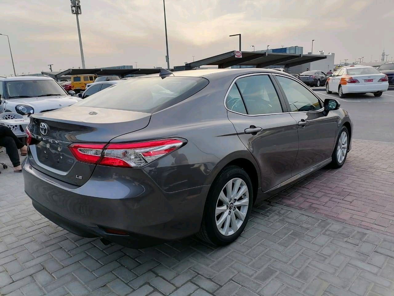 Toyota Camry - Image 5