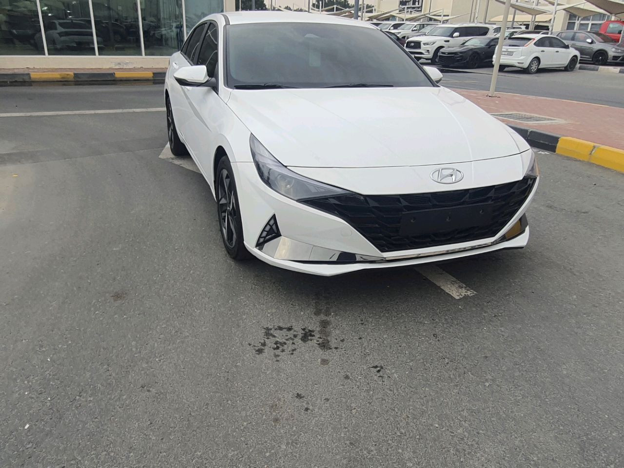 Hyundai Elantra - Image 9
