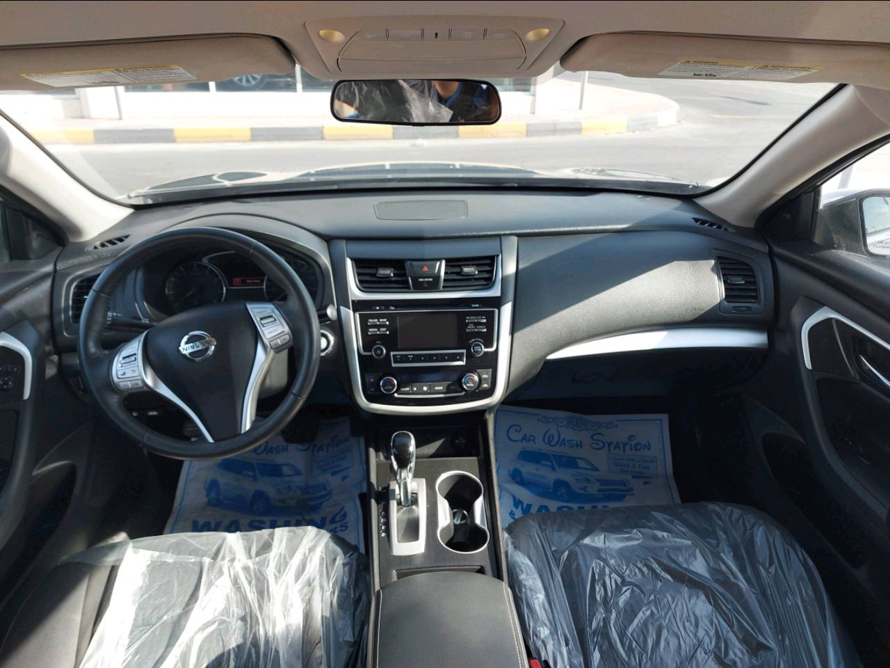 Nissan Altima - Image 2