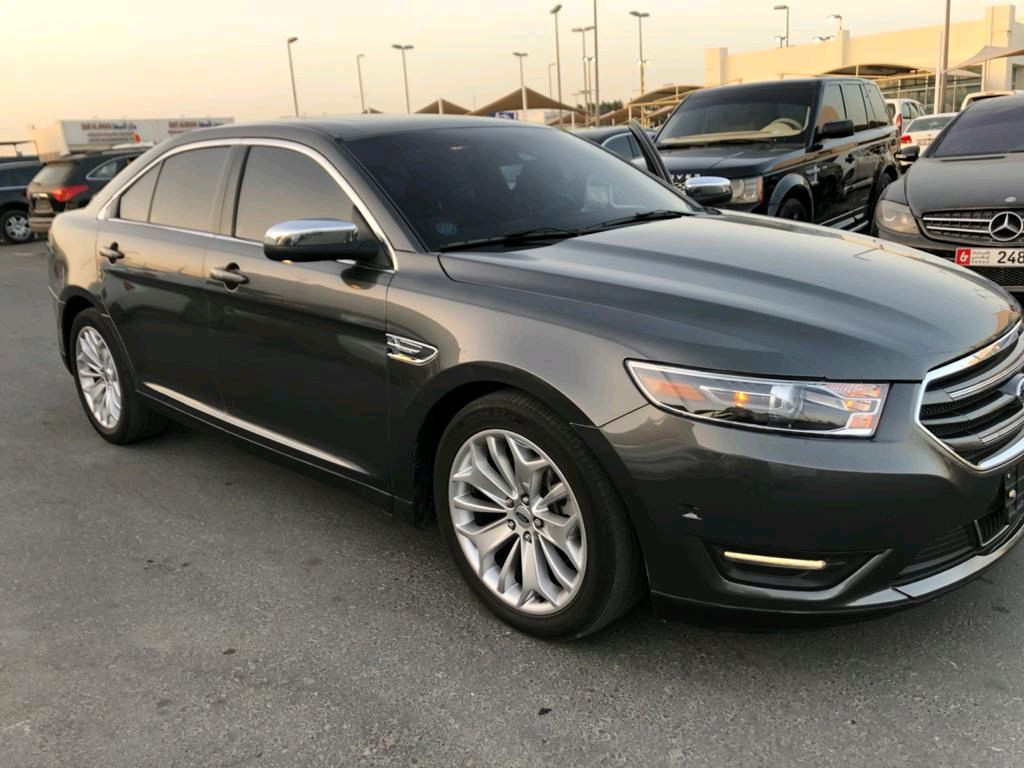 Ford Taurus - Image 8