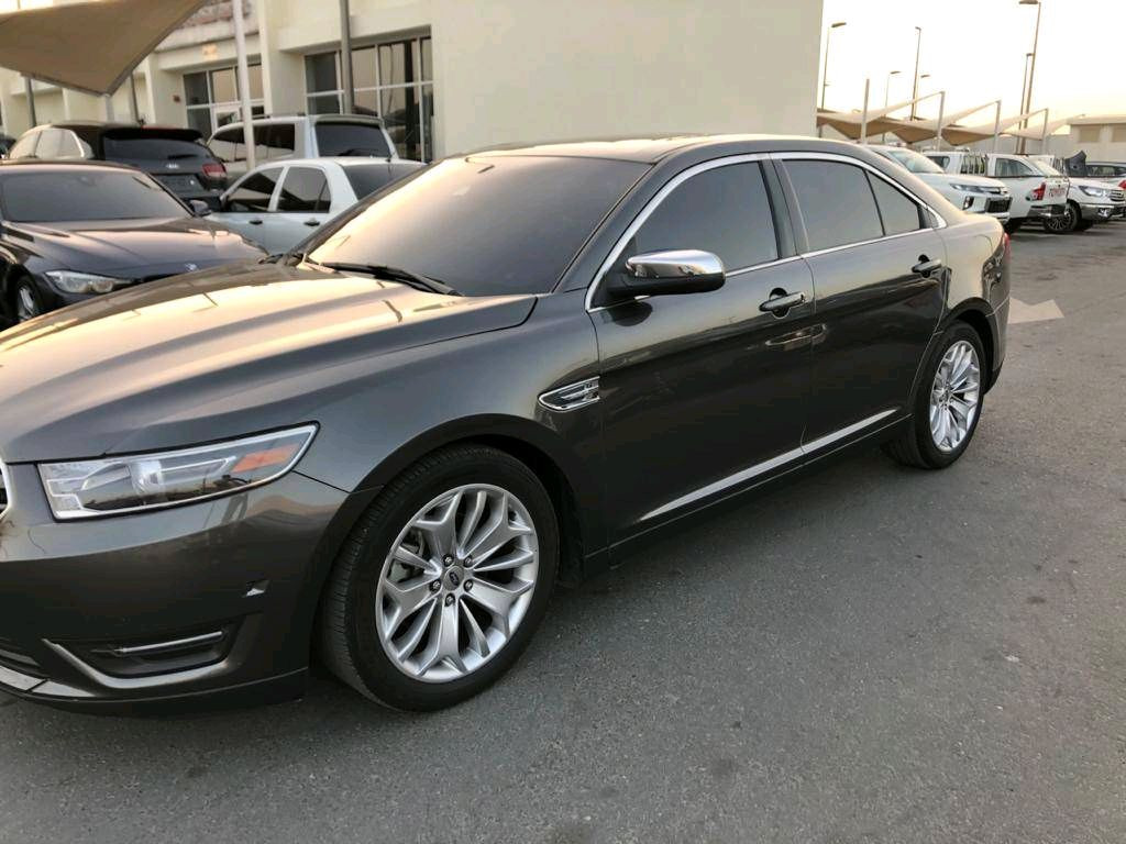 Ford Taurus - Image 5