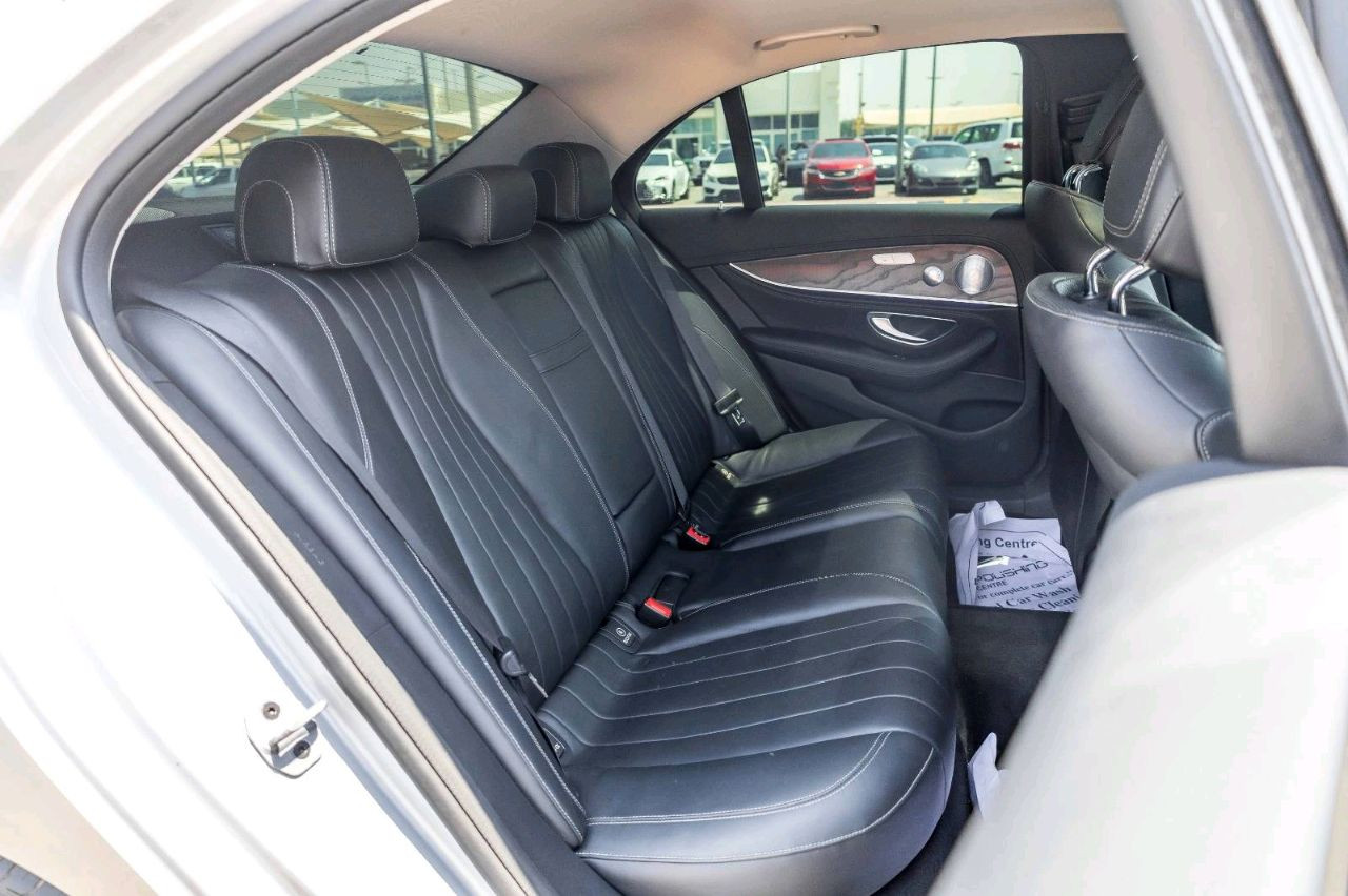 Mercedes Benz E-Class - Image 7