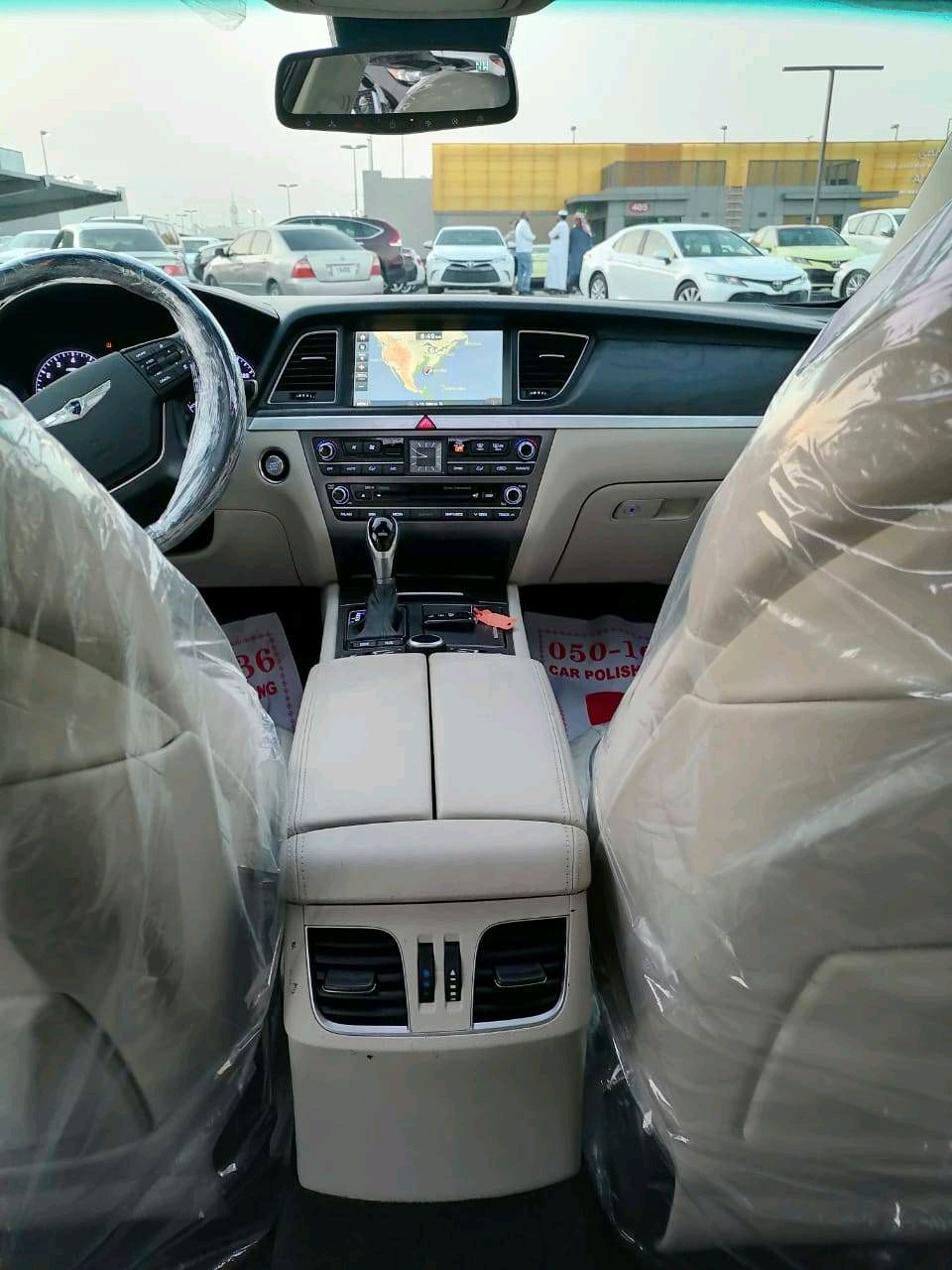 Hyundai Genesis - Image 7