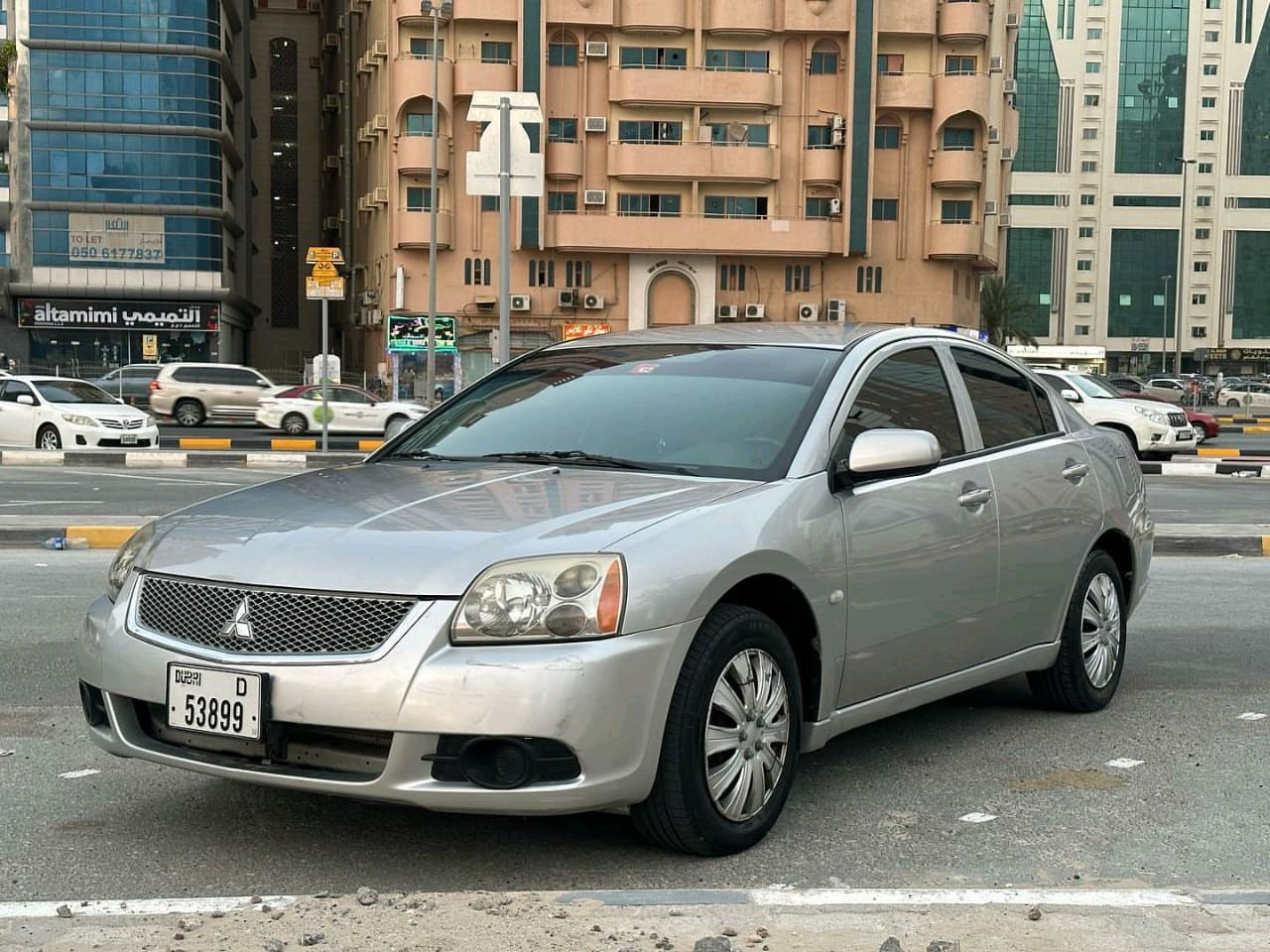 Mitsubishi Galant - Image 4