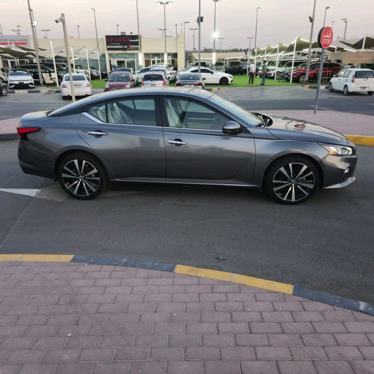 Nissan Altima - Image 3
