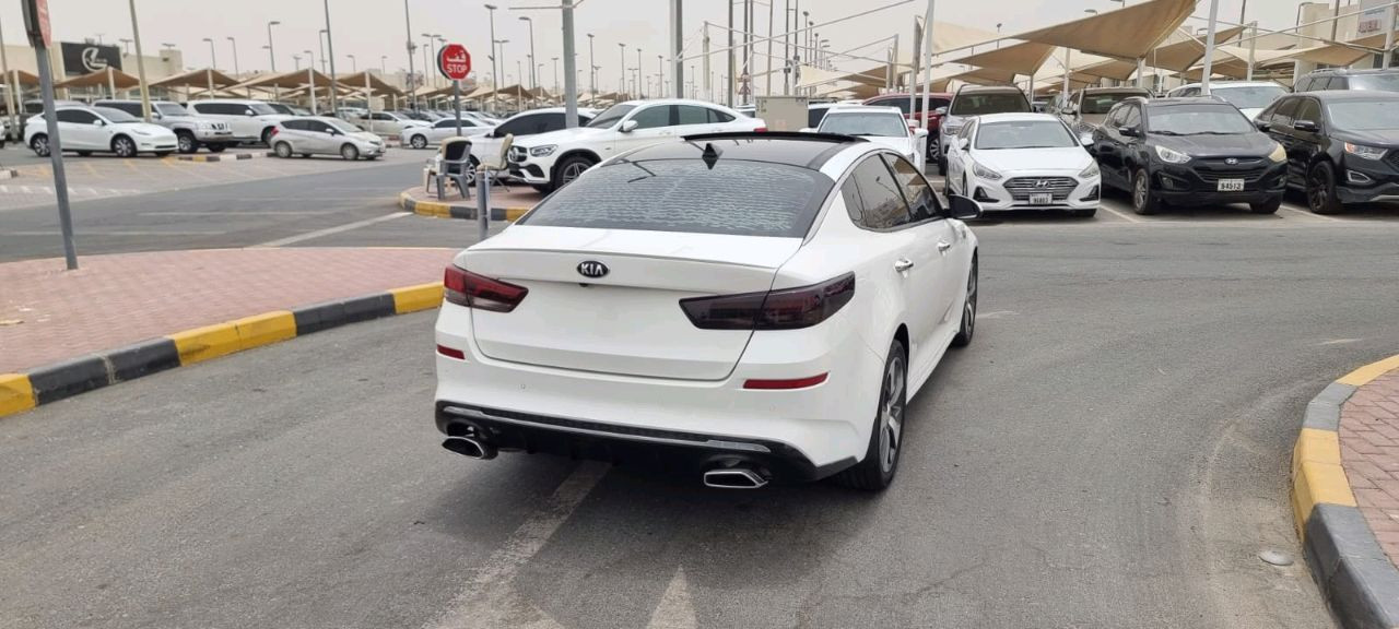 KIA Optima - Image 7