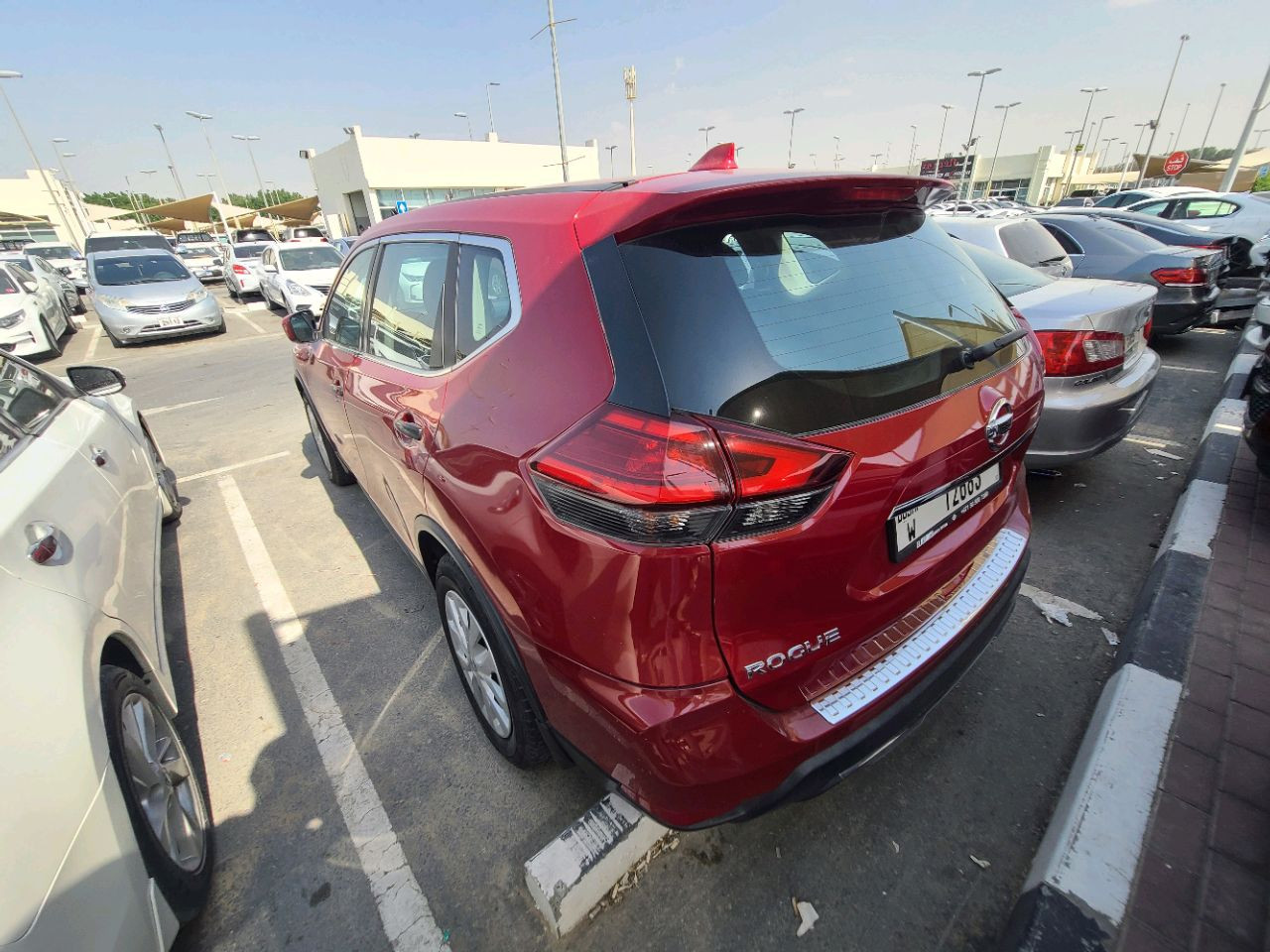 Nissan Rogue - Image 7