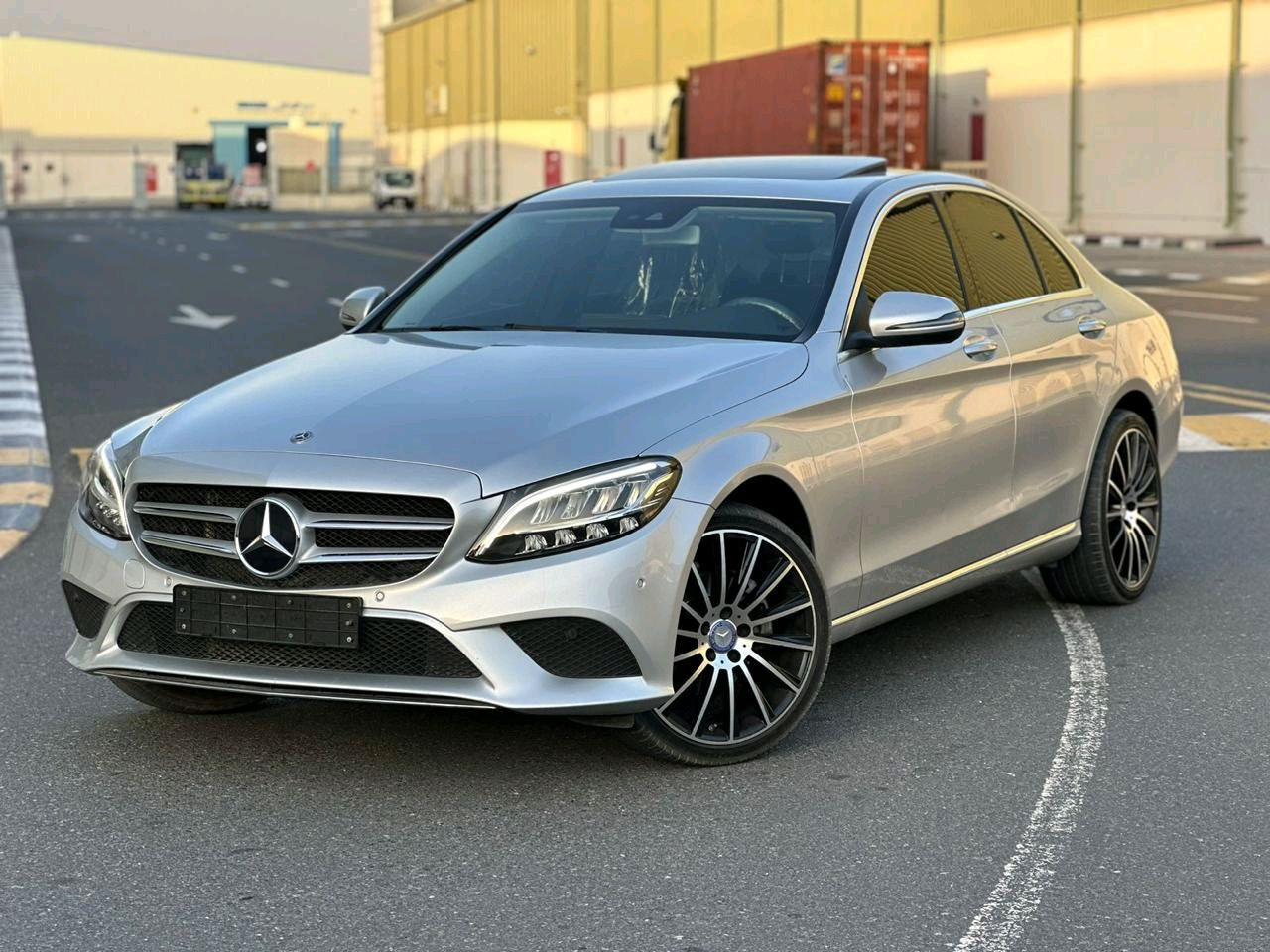 Mercedes Benz C-Class - Image 12