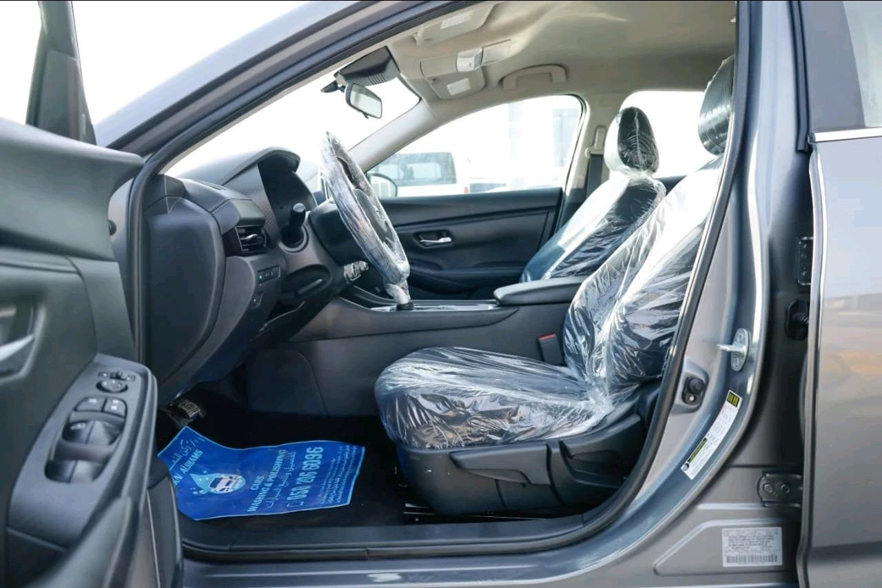Nissan Sentra - Image 3