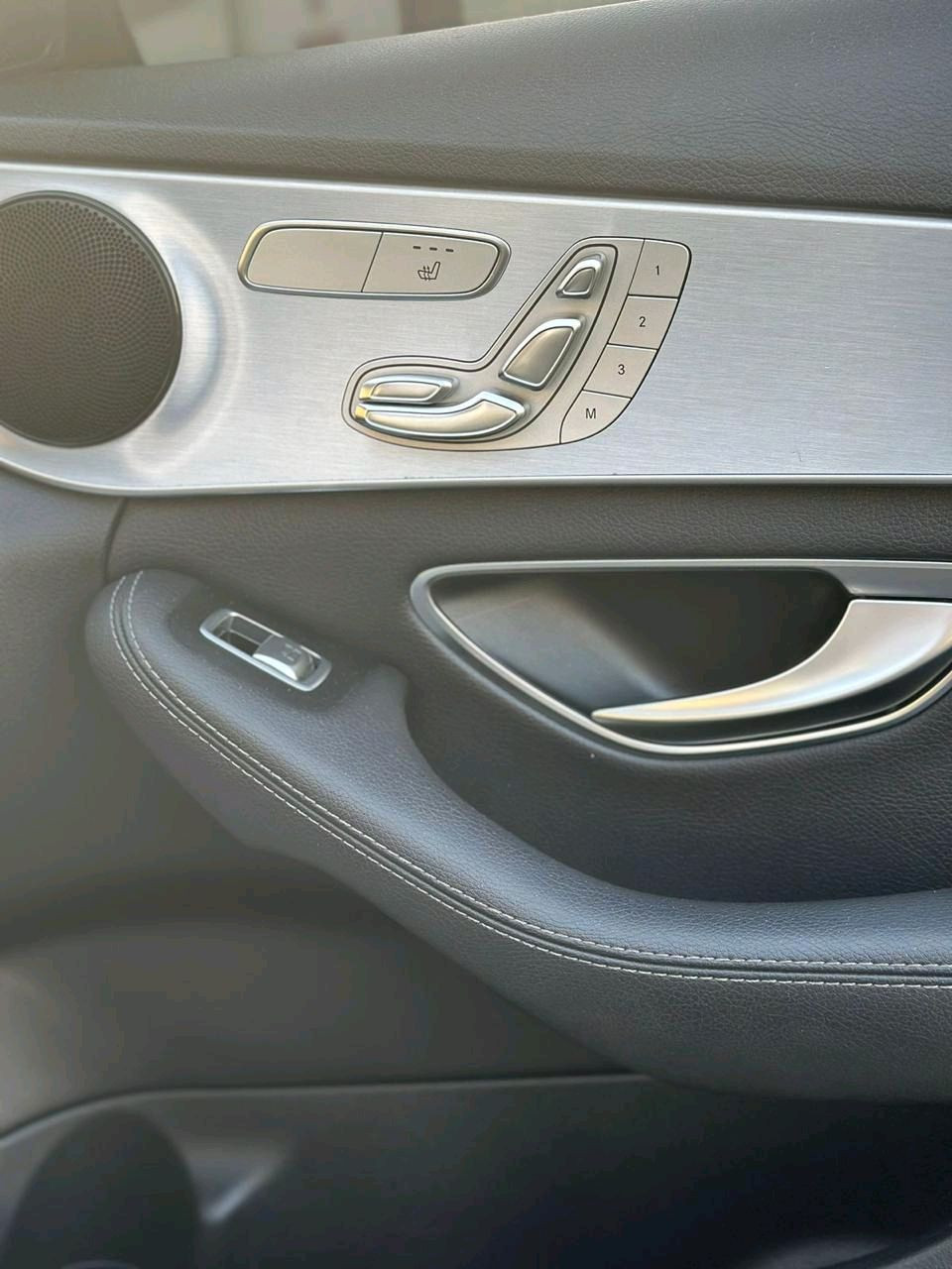 Mercedes Benz C-Class - Image 6